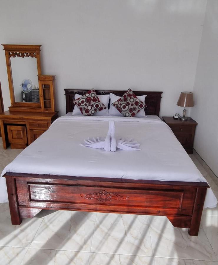 Sri Sedana Homestay サイドメン エクステリア 写真