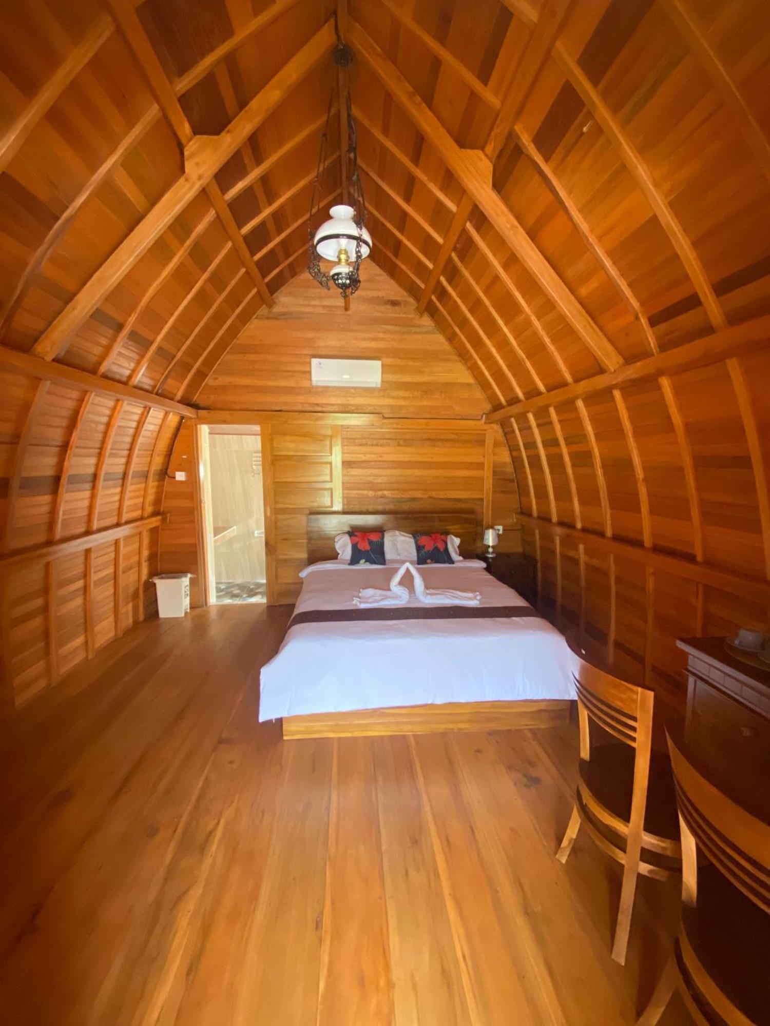 Sri Sedana Homestay サイドメン エクステリア 写真